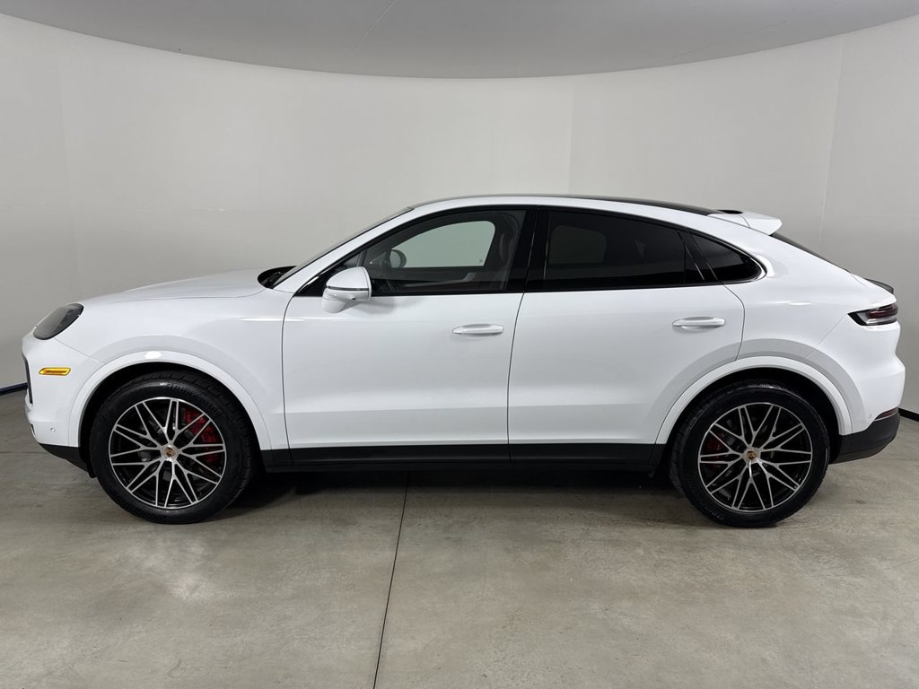 Certified 2026 Porsche Cayenne S AWD/4WD image 2