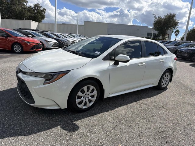 Certified 2021 Toyota Corolla LE FWD image 5