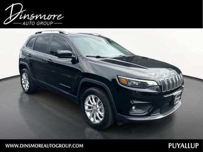 Used 2019 Jeep Cherokee Latitude w/ Cold Weather Group