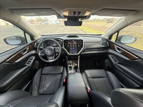 Used 2025 Subaru Ascent Touring w/ Popular Package #2 image 7