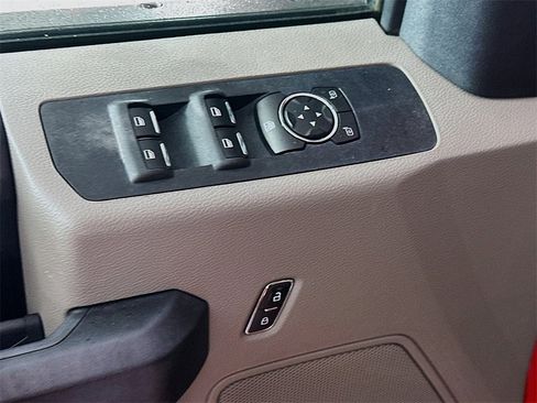 Used 2019 Ford F450 XL w/ Power Equipment Group image 24