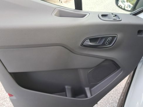 New 2026 Ford Transit 250 148 Medium Roof w/ Load Area Protection Package image 21