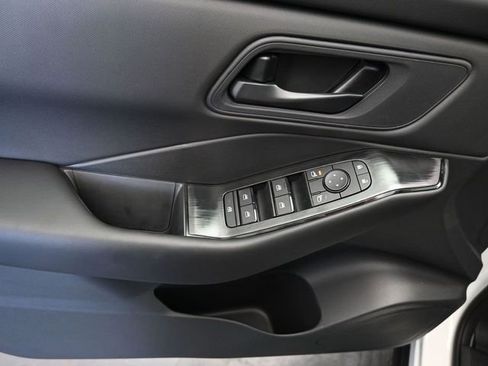 New 2026 Nissan Rogue S image 15