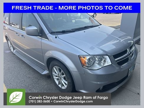 Used 2019 Dodge Grand Caravan SXT FWD image 1