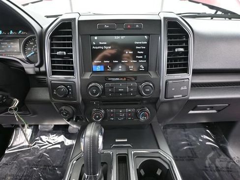 Used 2018 Ford F150 XLT w/ Equipment Group 302A Luxury AWD/4WD image 31