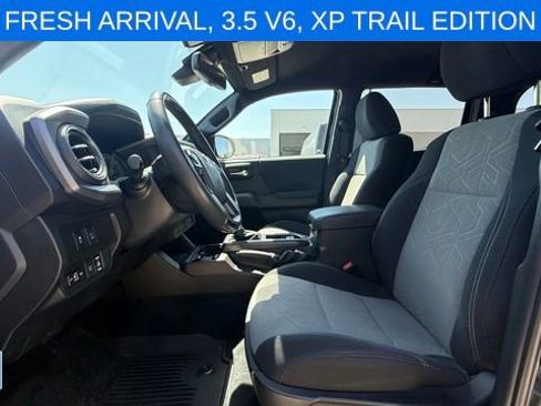 Used 2023 Toyota Tacoma TRD Sport w/ Advanced Technology Package AWD/4WD image 10