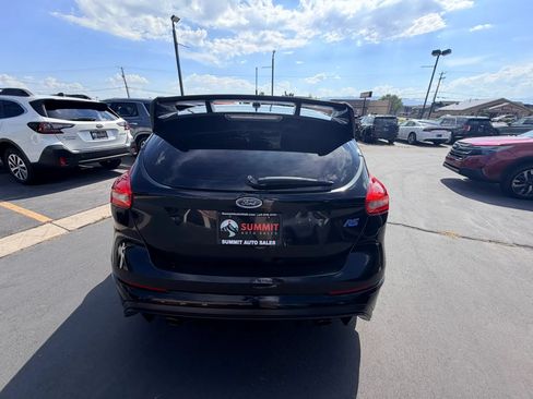Used 2016 Ford Focus RS AWD/4WD image 5