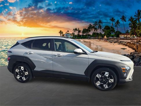 Used 2024 Hyundai Kona SEL w/ Convenience Package image 4