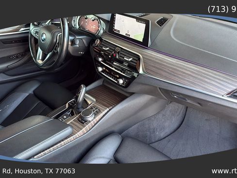 Used 2018 BMW 530i image 38