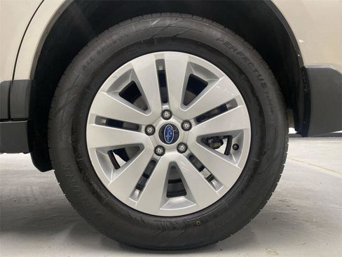 Used 2019 Subaru Outback 2.5i image 22