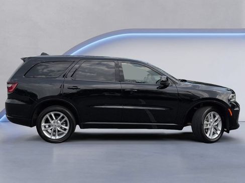 Used 2025 Dodge Durango GT AWD/4WD image 3