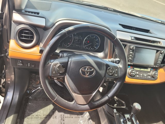 Used 2016 Toyota RAV4 Limited w/ Advanced Technology Package FWD image 28