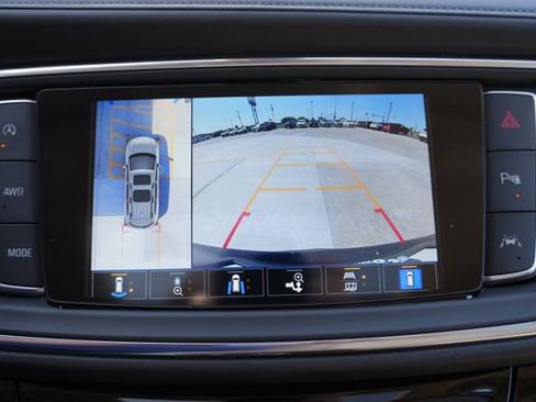 Used 2024 Buick Enclave Avenir w/ Avenir Technology Package AWD/4WD image 27