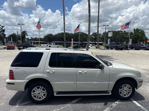 Used 2003 Mercury Mountaineer Convenience RWD image 6