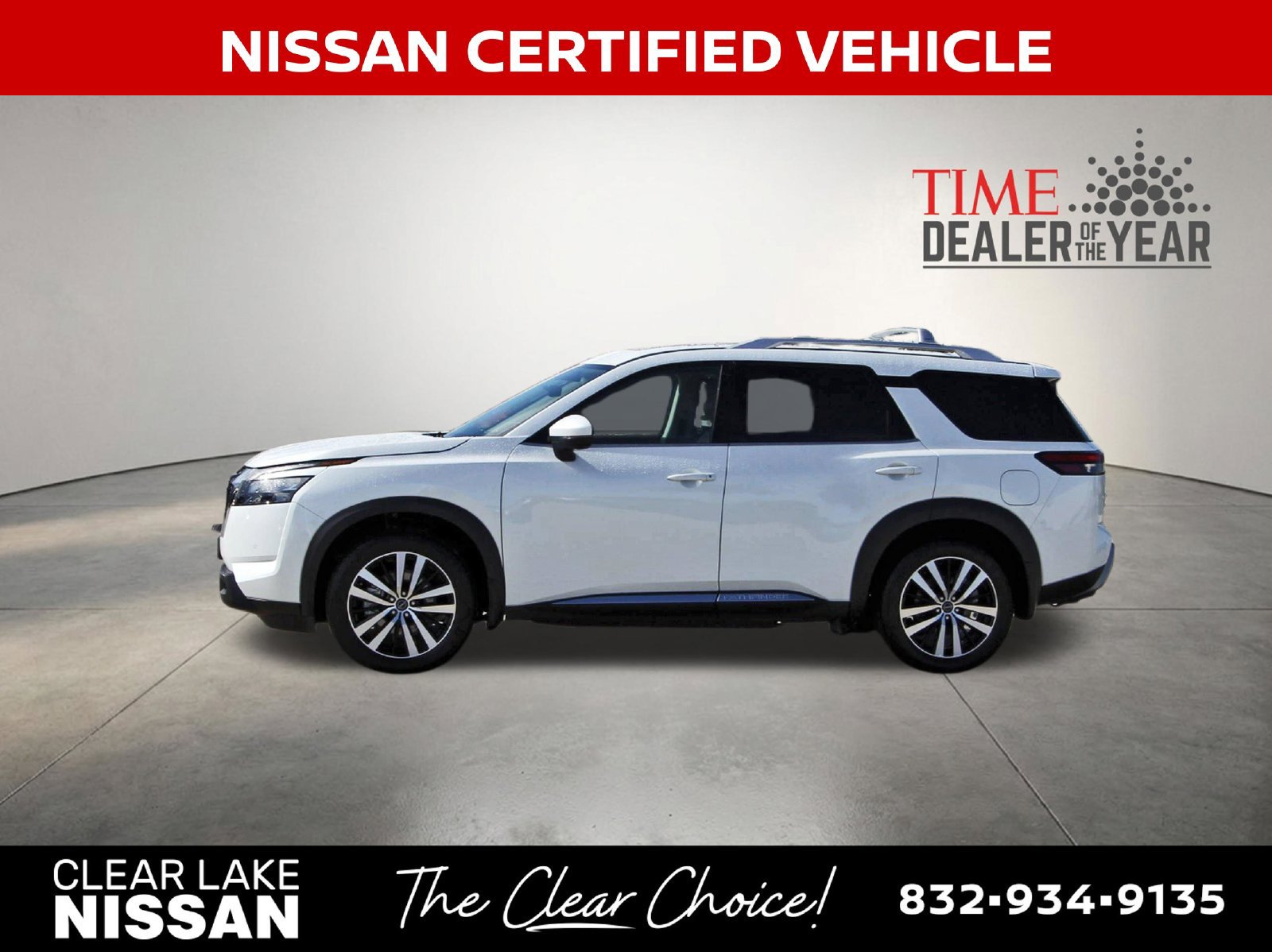 Certified 2025 Nissan Pathfinder Platinum w/ Cargo Package FWD image 5