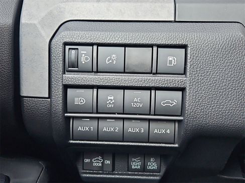 New 2025 Toyota Tacoma Trailhunter image 12