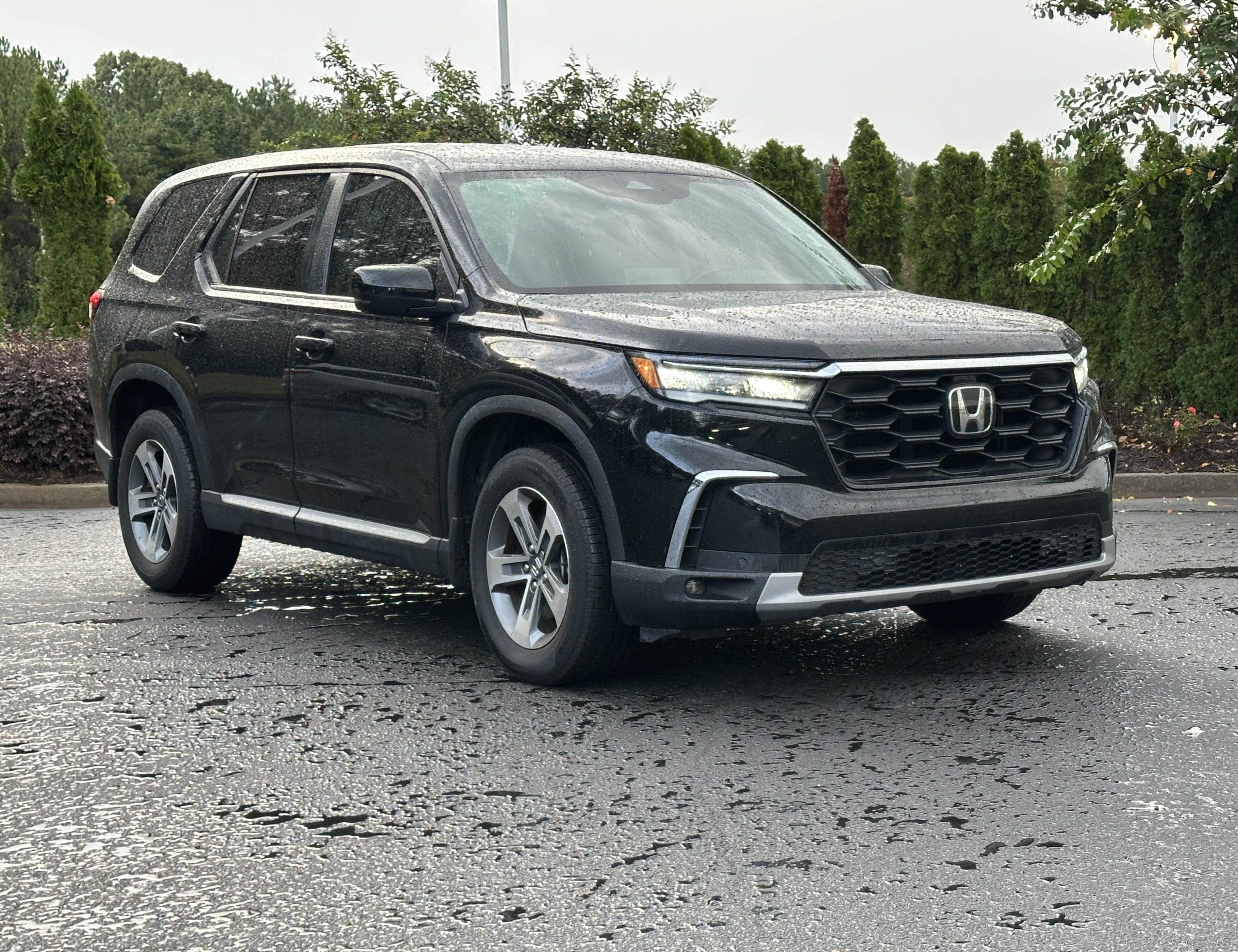 Used 2024 Honda Pilot EX-L image 2