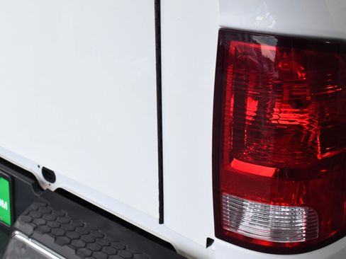 Used 2020 RAM 1500 Classic SLT w/ Trailer Tow Group image 30