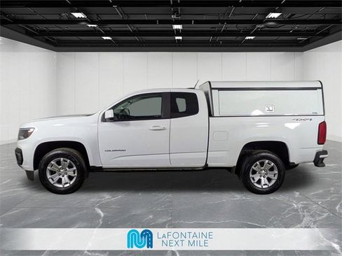 Used 2022 Chevrolet Colorado LT w/ Safety Package image 2