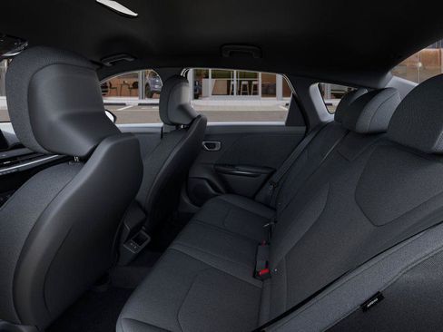 New 2026 Kia K4 FWD image 18