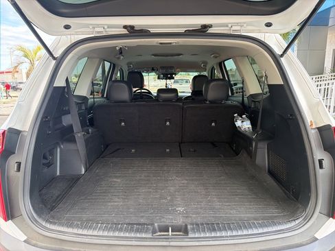 Used 2021 Kia Telluride LX image 7