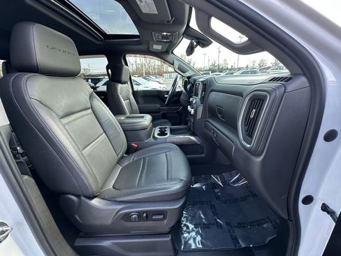 Used 2021 GMC Sierra 1500 Denali w/ Denali Ultimate Package AWD/4WD image 24
