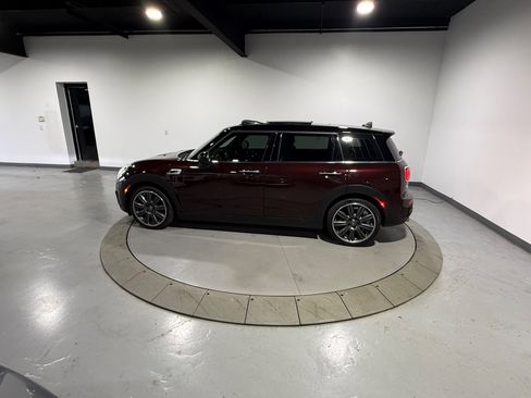 Used 2019 MINI Cooper Clubman S w/ Driver Assistance Package image 4