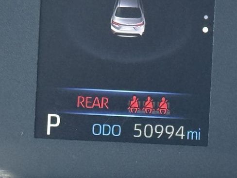Used 2025 Toyota Corolla LE FWD image 16