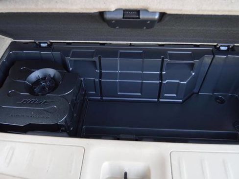 Used 2014 Nissan Pathfinder SL w/ SL Tech Package image 46