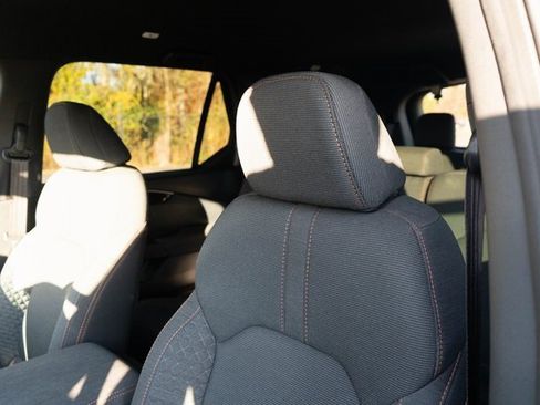 Certified 2024 Honda Pilot Sport image 17