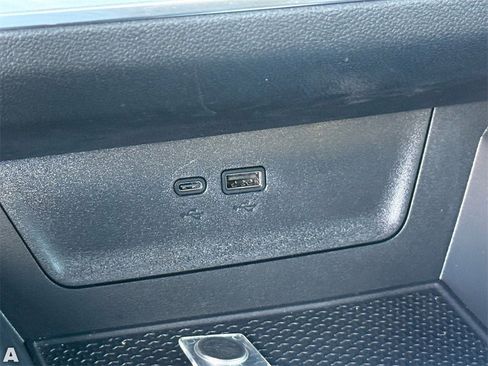 Used 2026 Chevrolet Equinox ACTIV w/ Convenience Package III image 22