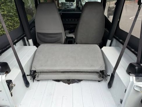 Used 1992 Jeep Wrangler Islander AWD/4WD image 27