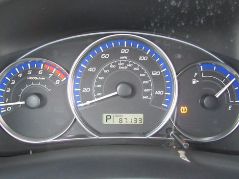 Used 2010 Subaru Forester 2.5X Premium w/ Popular Equipment Group 1A image 18