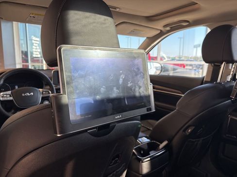 Used 2022 Kia Telluride SX image 19