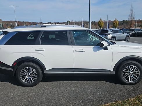 New 2026 Hyundai Palisade SEL image 8