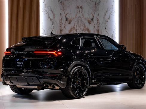 Used 2023 Lamborghini Urus Performante AWD/4WD image 5