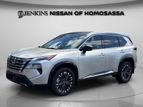 Used 2025 Nissan Rogue Platinum w/ Tech Package FWD image 10