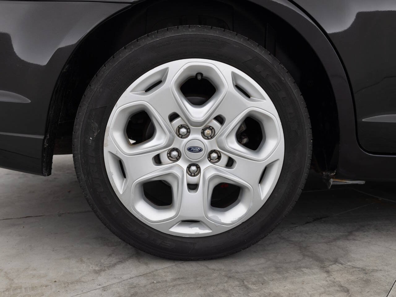 Used 2010 Ford Fusion SE FWD image 19