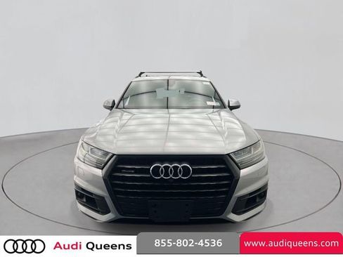Used 2018 Audi Q7 3.0T Prestige w/ Prestige Package AWD/4WD image 2