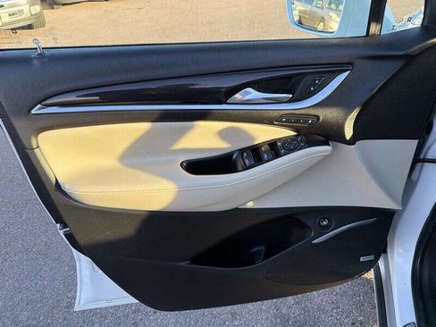 Used 2019 Buick Enclave Premium w/ Experience Buick Package image 13