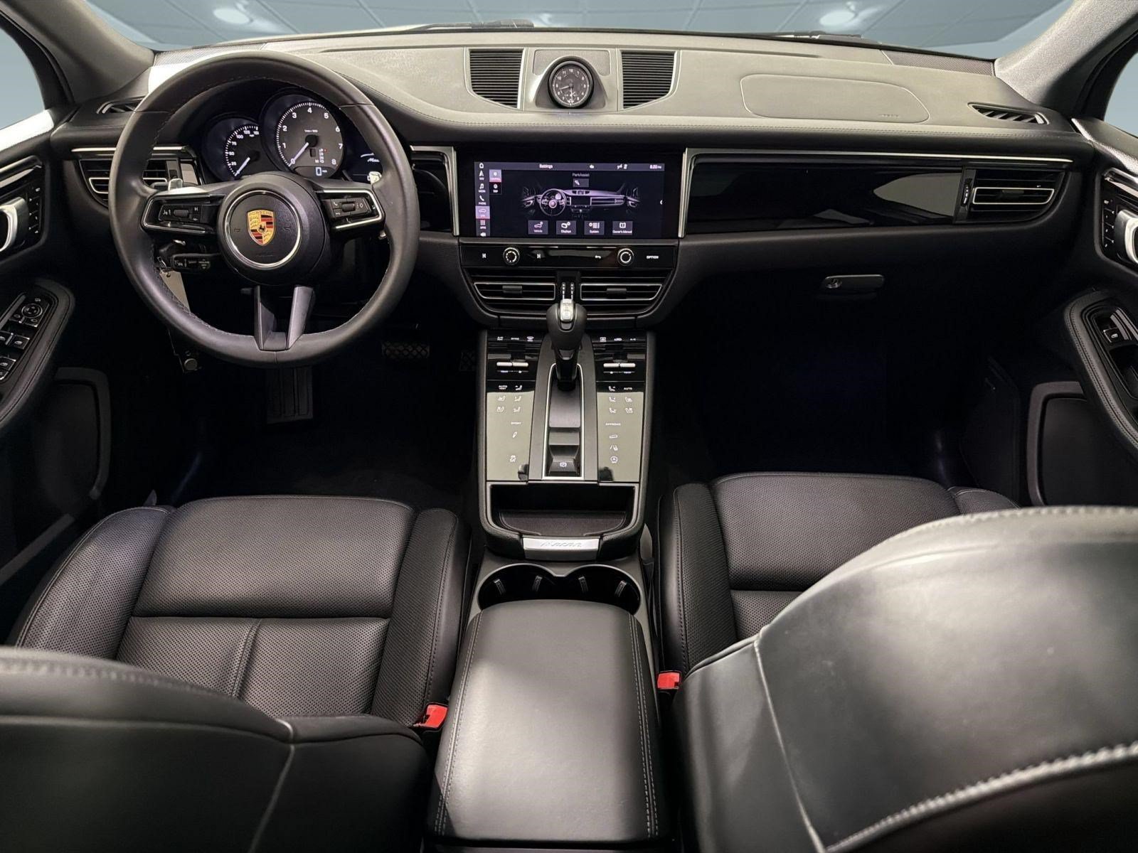 Used 2023 Porsche Macan S AWD/4WD image 15