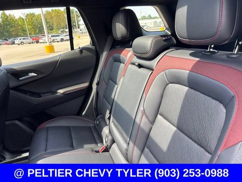 Used 2027 Chevrolet Equinox RS w/ Safety and Technology Package AWD/4WD image 22