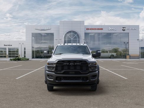 New 2026 RAM 4500 Tradesman AWD/4WD image 7