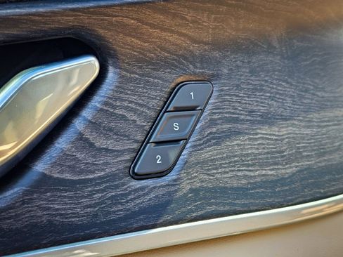 New 2026 Jeep Grand Cherokee L Limited AWD/4WD image 10