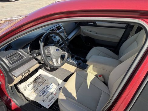 Used 2016 Subaru Legacy 2.5i Premium w/ Moonroof Package AWD/4WD image 9