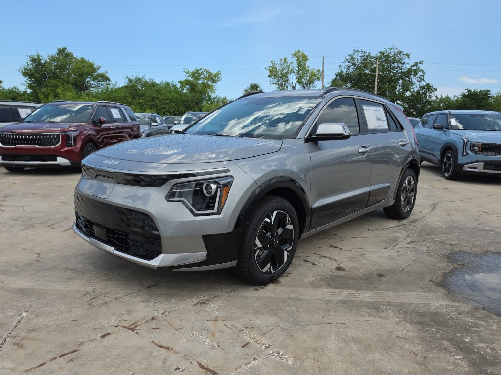 New 2026 Kia Niro Wind FWD image 4