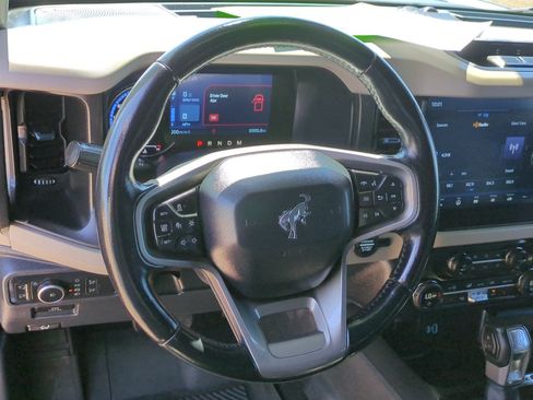 Used 2021 Ford Bronco Wildtrak AWD/4WD image 14