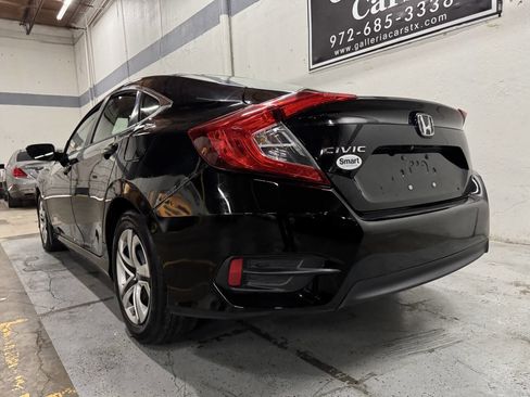 Used 2018 Honda Civic LX image 11
