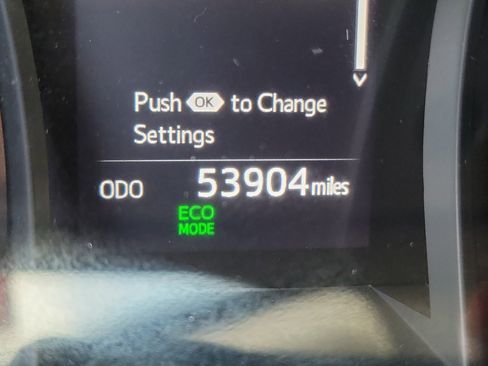 Used 2024 Toyota Camry SE FWD image 28