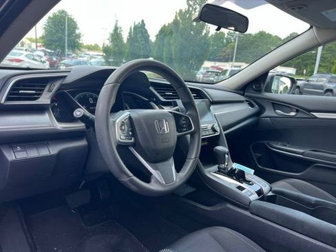 Used 2018 Honda Civic EX image 12